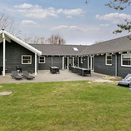 Oksby Sleeps 24 Pool Wifi Сasa de vacaciones Blåvand